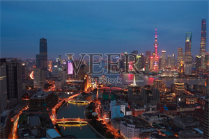 上海的饮食文化与全球化影响